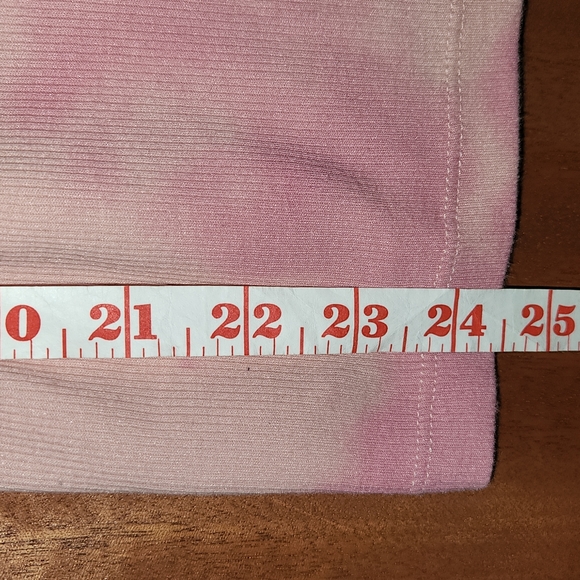 Like New! Perfect Pink Tie-Dye Tank Top - Picture 8 of 8